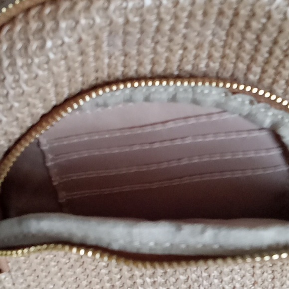 INICAT Classy GOLD or Camel/Tan New Crossbody  bag Gift for Women orTeen Girls. - Picture 10 of 12